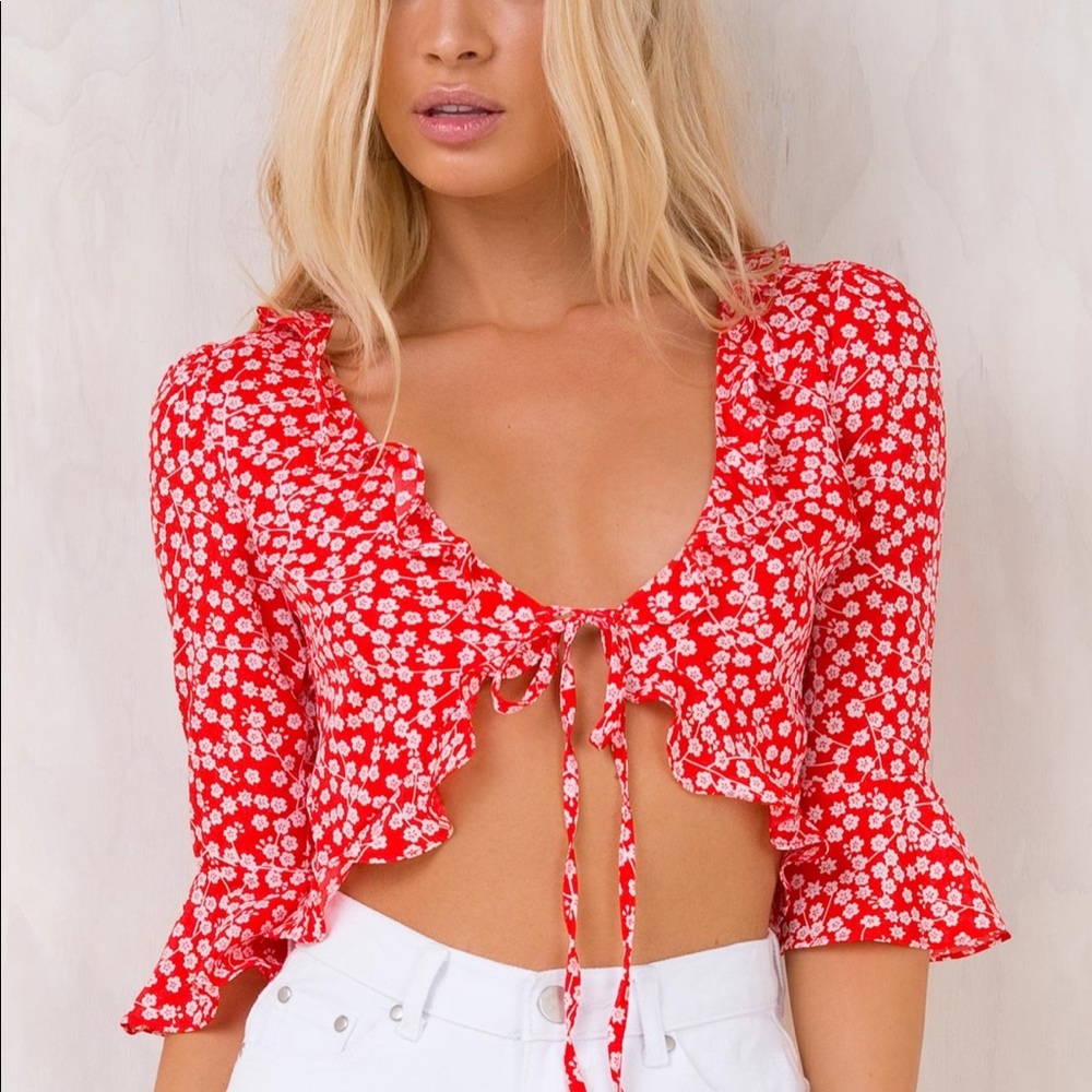 Sedona tie front top only worn once!